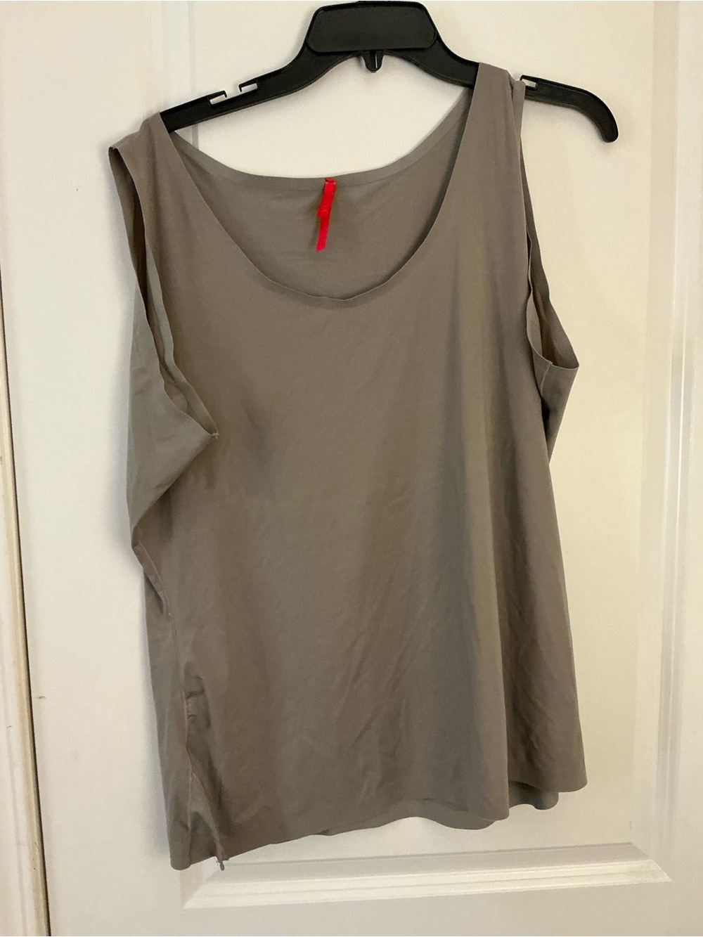 Spanx Taupe Grey Sleeveless Scoop Neck Tank Top Smoothing Camisole Plus 1X 2X
